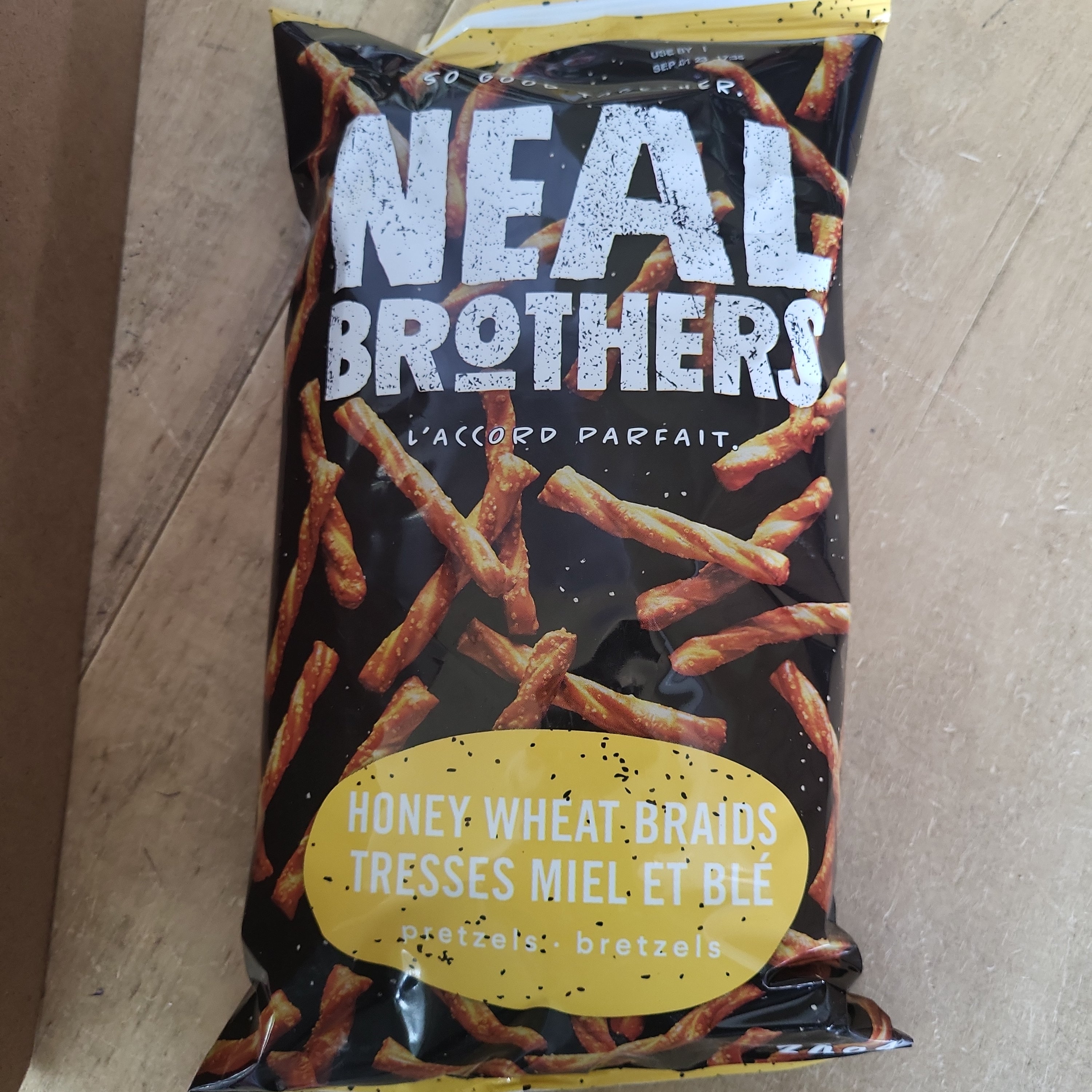Neal Brothers Honey Wheat Braids Pretzels