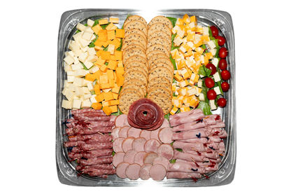 18" Meat, Cheese, and Crackers Tray