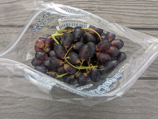 Black Seedless Grapes - 2lbs