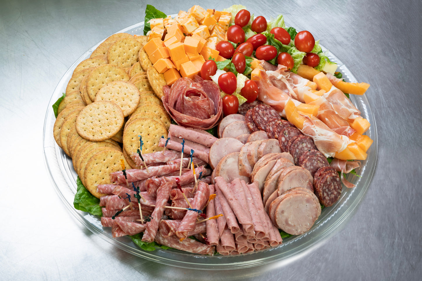 Large Meat, Cheese, and Crackers Tray (18")