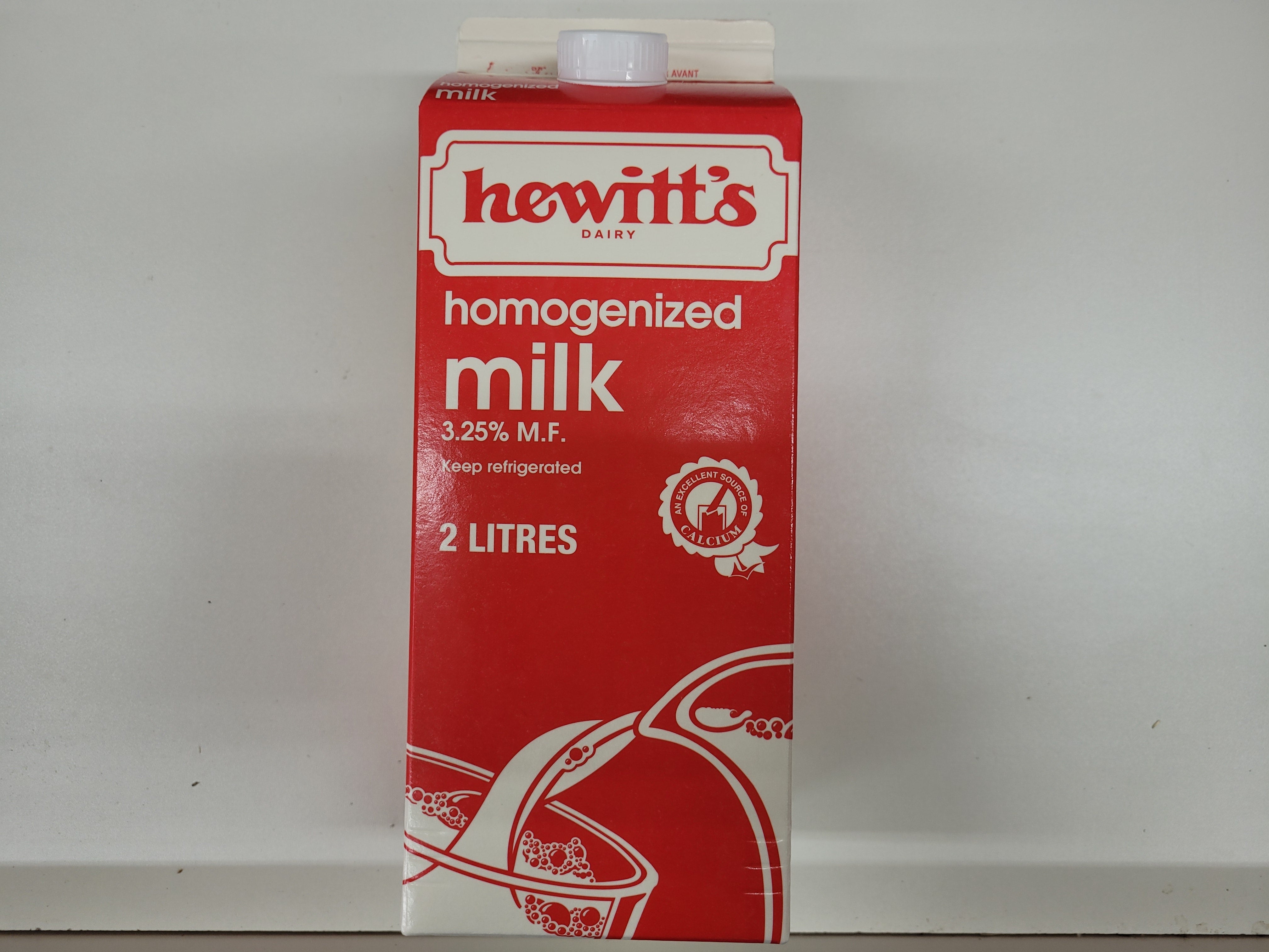 Hewitt's Homogonized Milk 3.25% - 2L Cartons