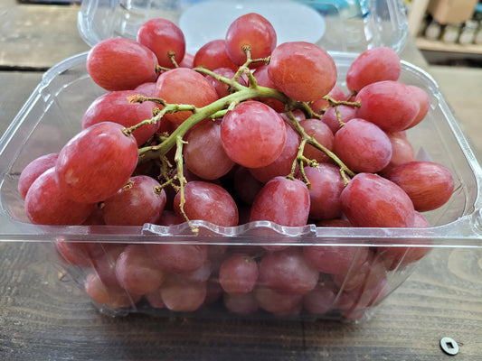 Red Seedless Grapes - 2lbs